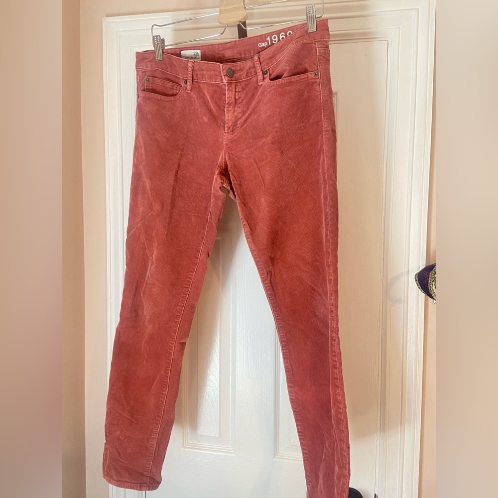 Gap warm rose skinny cords